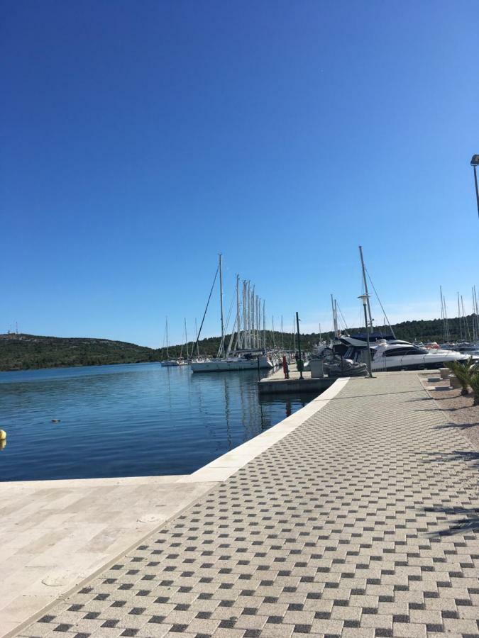 Luxury Apartments Vucinic Pirovac Εξωτερικό φωτογραφία