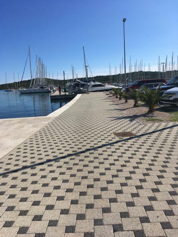 Luxury Apartments Vucinic Pirovac Εξωτερικό φωτογραφία